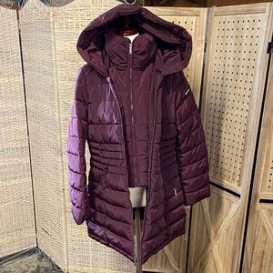 Laundry By Shelli Segal Women's Hooded Quilted Puffer Coat in Plum
